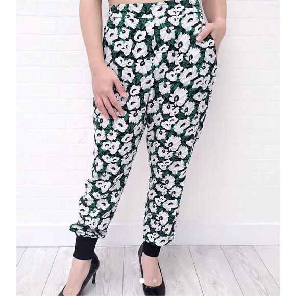 Stella McCartney Green Floral Elastic Back Skinny Viscose Pants w/tapered Ankles - Picture 1 of 16